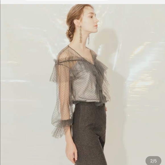 Elegant mush top - Picture 2 of 11